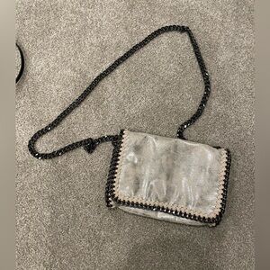 Stylish Silver Chain Shoulder Bag
